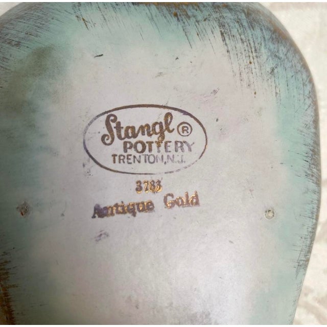 1960s Vintage 1960s Mid-Century Modern Stangle Pottery Pear Bowl 22k Gold Original Sticker For Sale - Image 5 of 9