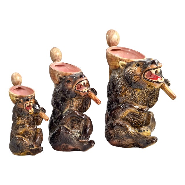 Antique English Majolica Graduated Bear Syrup Jugs by Joseph Holdcroft, 1875, Set of 3 For Sale