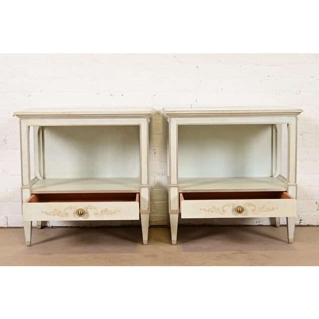 1960s John Widdicomb French Regency Louis XVI Pale Blue Lacquered Nightstands, 1960s For Sale - Image 5 of 16