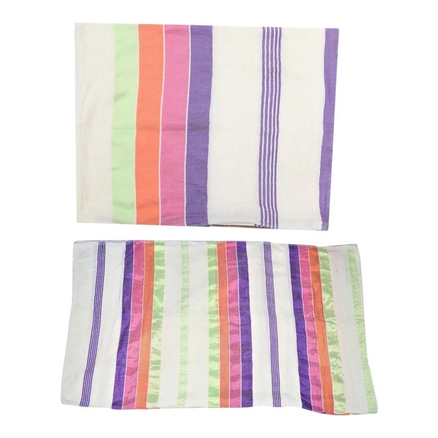 A Pair of Cactus Silk Pillow Cases and Matching Cactus Silk Throw For Sale