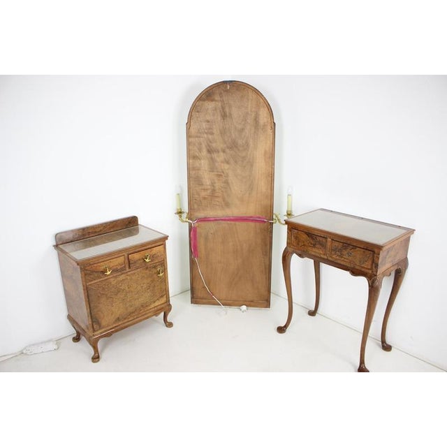 Art Deco Burr Walnut Vanity with Mirror and Cabinet, Czechoslovakia, 1920s, Set of 3 For Sale - Image 17 of 18