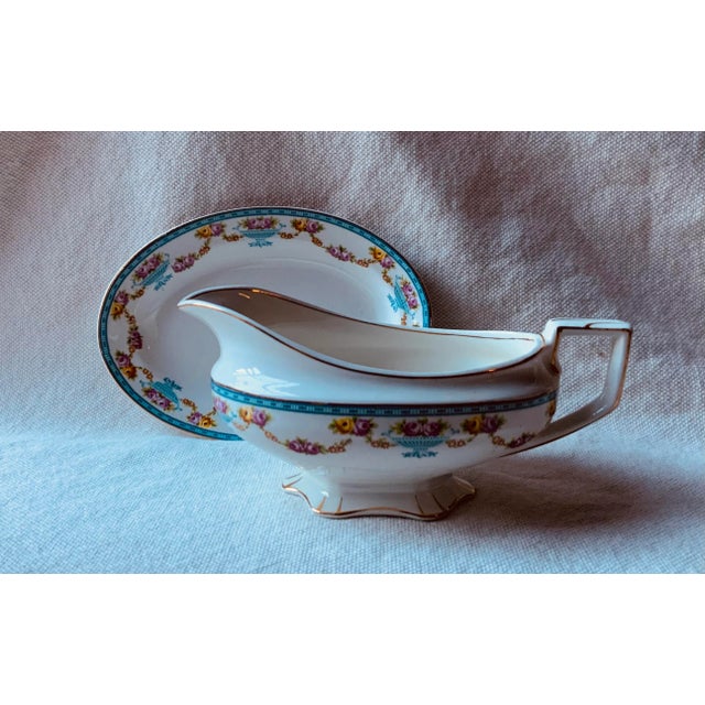 English 1930s Trio of Grindley & Co "The Royston" Bone China Serving Pieces – Vermont Estate Find For Sale - Image 3 of 18