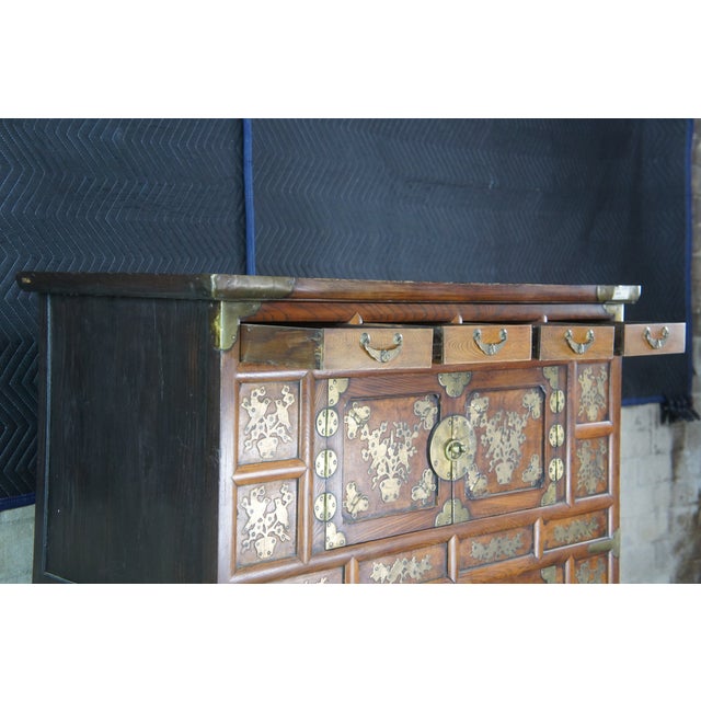 Antique Korean Elm Brass Bound Bandaji Nong Tansu Scholars Chest Wedding Cabinet For Sale - Image 6 of 12
