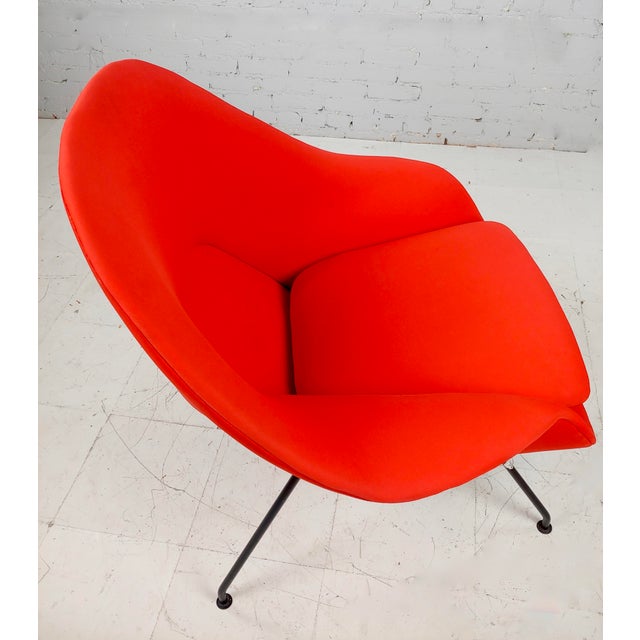 Eero Saarinen for Knoll 1950s Vintage Womb Chair With Ottoman Chairish