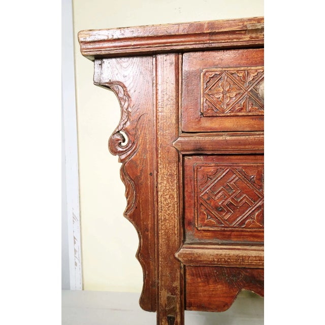 Antique Chinese Altar Cabinet, Circa 1800-1849 For Sale In Dallas - Image 6 of 10