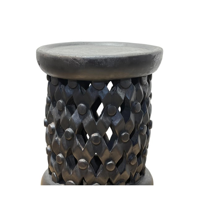 Tribal Vintage Lg Tribal Nobility Bamileke Spider Stool/Table Cameroon 17" H For Sale - Image 3 of 9