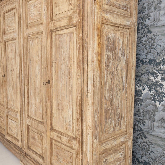 18th C. Italian Housekeeper's Cupboard in Original Paint For Sale - Image 13 of 17