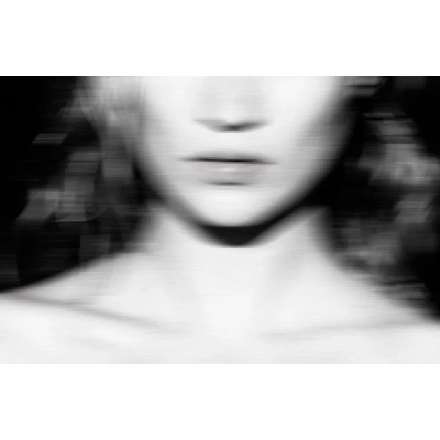 Kate II, Oversize Limited Edition, Kate Moss 2020 For Sale - Image 3 of 7