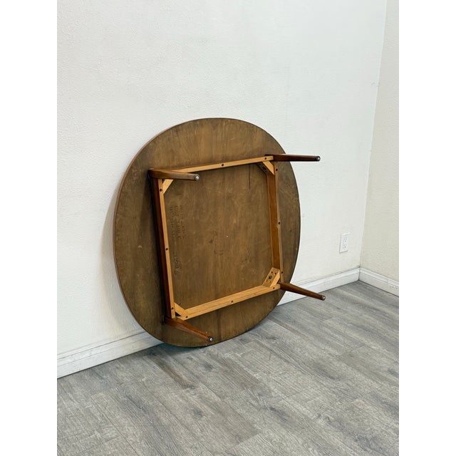 Mid Century Modern Coffee Table For Sale - Image 9 of 10