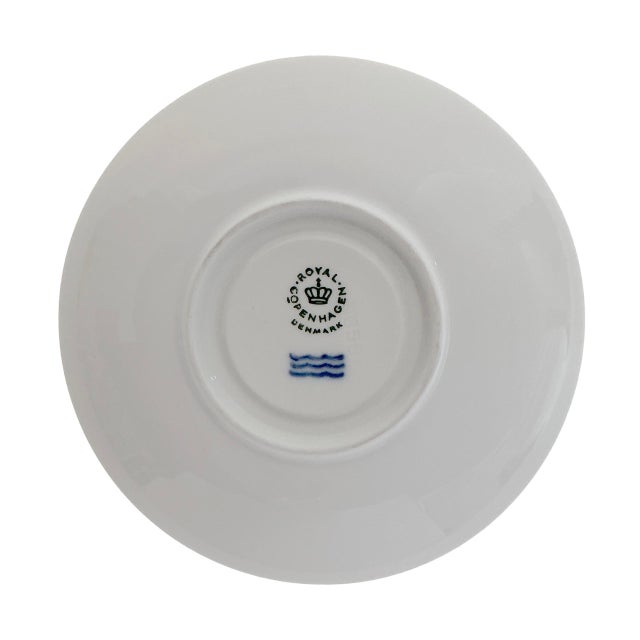 1960s Mid-Century Modern Royal Copenhagen Georgiana Cup and Saucer Set White Scandinavian Porcelain - 12-Piece For Sale In Philadelphia - Image 6 of 6