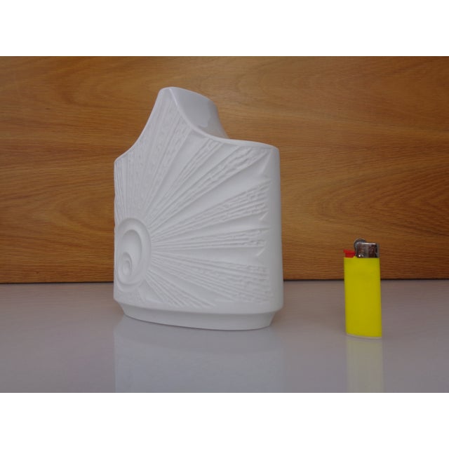 1960s Mid-Century Op Art 1247/2 Vase from Edelstein Bavaria, Germany, 1960s For Sale - Image 5 of 12