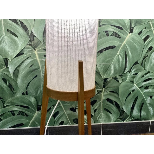 Mid-Century Teak Tripod Rocket Floor Lamp, 1950 For Sale - Image 6 of 18