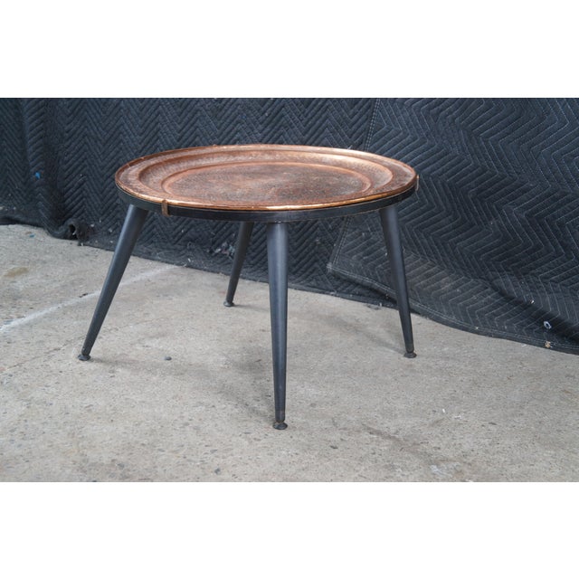 Turkish Hammered Copper Round Coffee Side End Tray Table Plant Stand 26" For Sale - Image 6 of 12