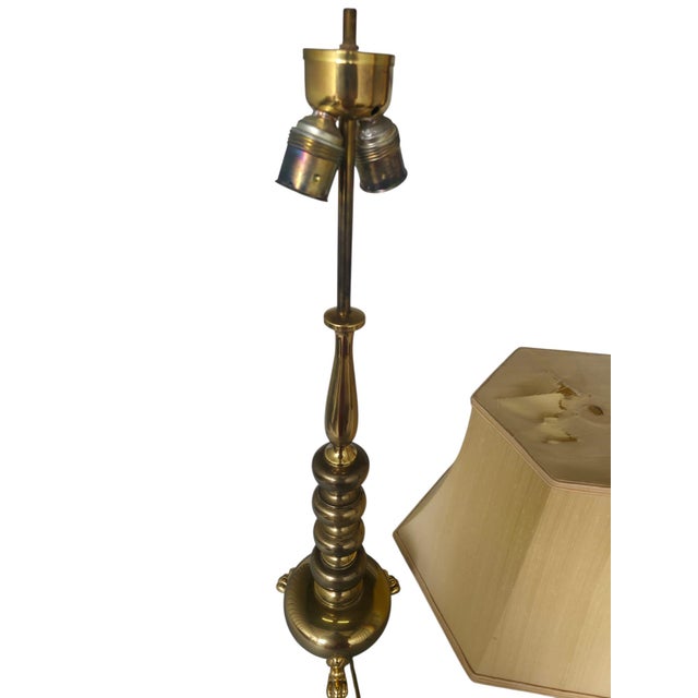Brass Table Lamp with Lions Feet in the style of Stiffel, 1970s For Sale - Image 12 of 14
