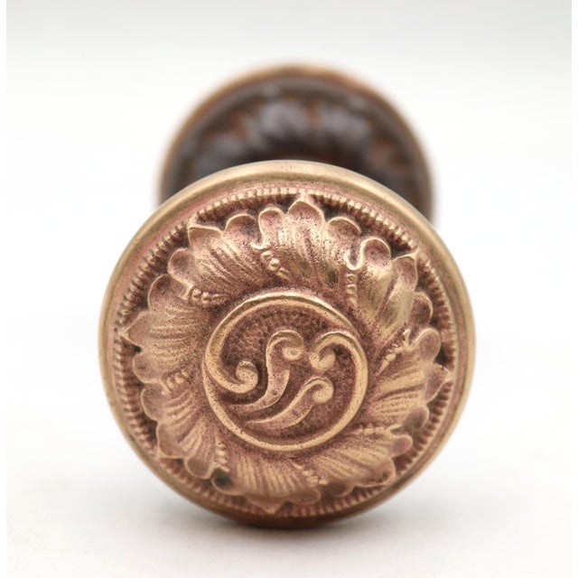 Antique 1890s Victorian Norwich Passage Door Knob Set For Sale - Image 4 of 9