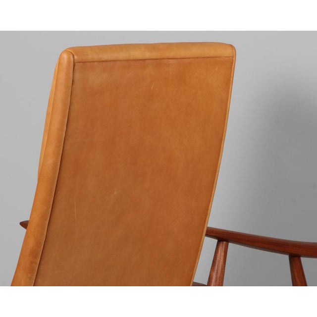 Wood Model GE-260 Lounge Chairs in Teak and Leather attributed to Hans J Wegner for Getama, 1960s, Set of 2 For Sale - Image 7 of 9