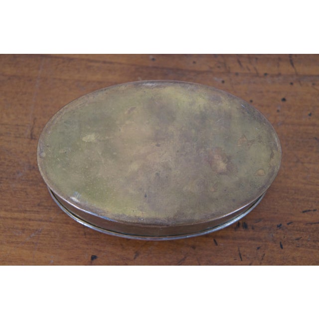 Metal 1780 Antique Mottahedeh G Mills Tunbridge Oval Brass Tobacco Snuff Box For Sale - Image 7 of 10