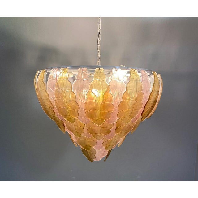 Gold Italian Art Deco Gold and Pink Chandelier in Murano Glass, 2000s For Sale - Image 8 of 17