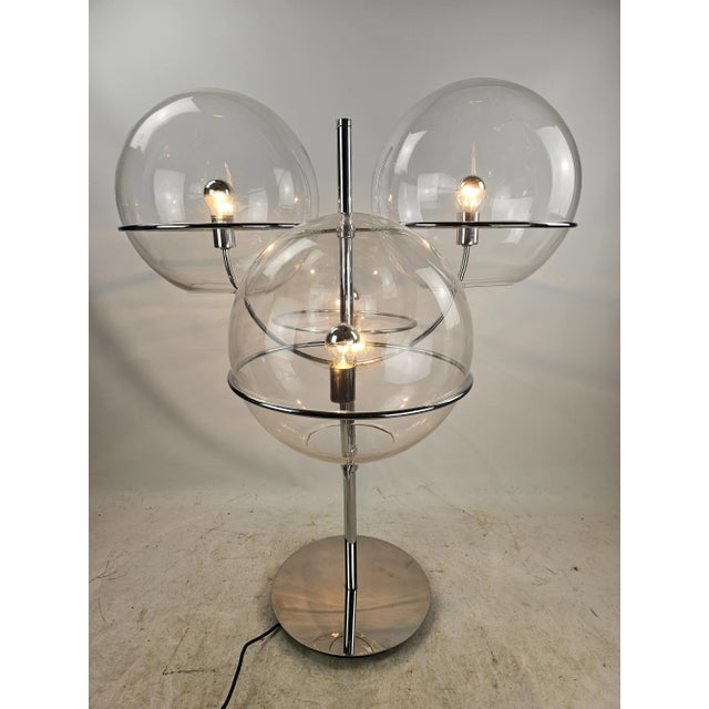 Designed in the 1970s for O Luce. Very impressive model with 4 large clear transparent bulbs. Chrome floor stand. Dimmer...