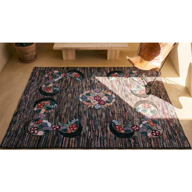 Black Early 20th Century American Hooked Rug ( 9'1" x 12'3" - 277 x 373 ) For Sale - Image 8 of 8