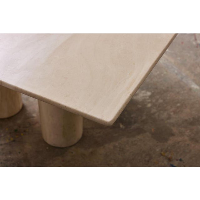 1970s Il Colonnato Dining Table in Travertine by Mario Bellini for Cassina, 1977 For Sale - Image 5 of 10