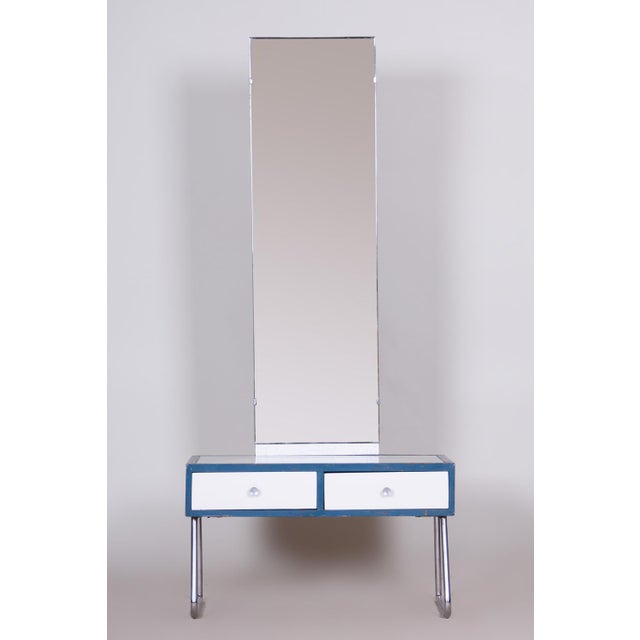 Bauhaus Dressing Table with Mirror in Chrome & White Glass attributed to Vichr a Spol., 1930s For Sale - Image 9 of 11