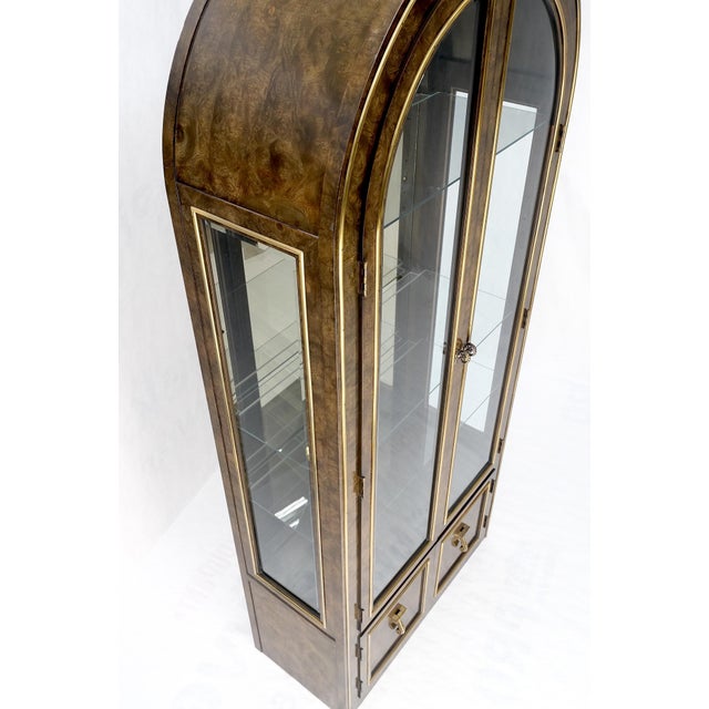 Pair Mastercraft Dome Shape Burl Wood Curio Display Cabinets w Shelves Lights For Sale - Image 16 of 18