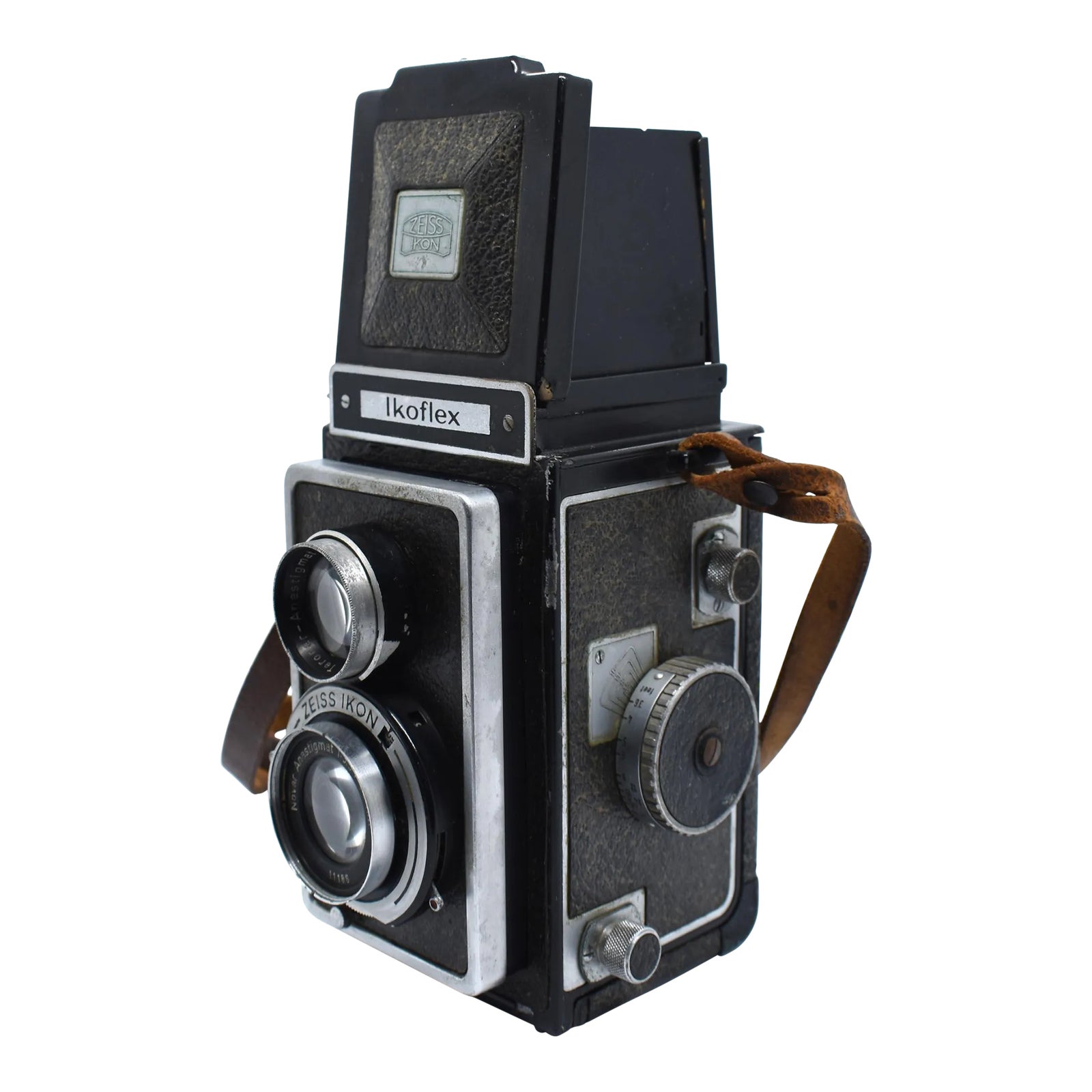 1940's Zeiss Ikon Ikoflex 75mm Twin-Lens Reflex Camera With