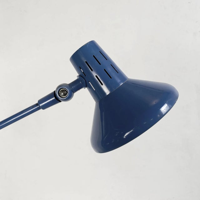 1970s Italian Mid-Century Modern Blue Metal Table Lamp with Clamp, 1970s For Sale - Image 5 of 8