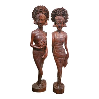 Vintage Mid-Century Balinese Modernist Mother and Daughter Statue Set – 2-Piece Suar Wood Collection For Sale