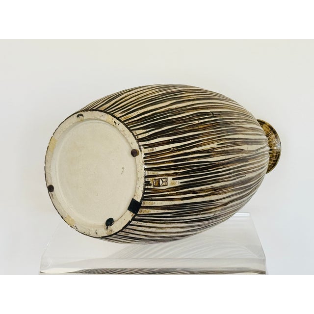 20th Century Signed Japanese Studio Pottery Vessel For Sale - Image 9 of 9