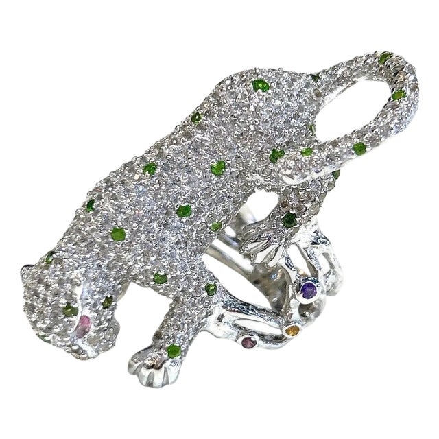 Bochic “Orient” Panthere Emerald & Sapphire Ring Set In 18K White Gold & Silver For Sale