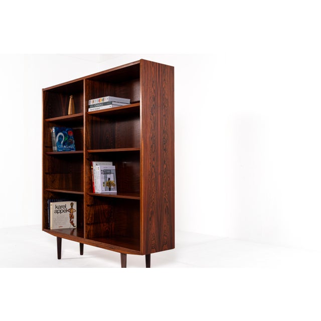 Mid-Century Modern Danish Rosewood Bookcase from Hundevad & Co, 1960s For Sale - Image 3 of 16