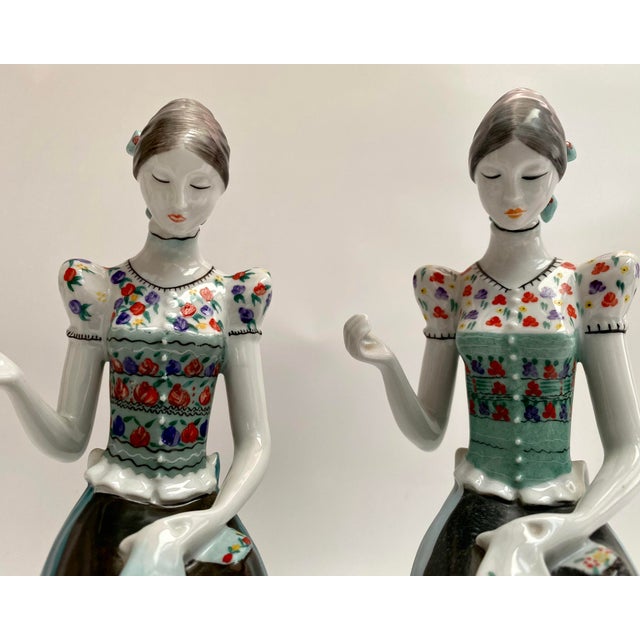 Vintage Hollohaza Porcelain Embroiderer Figurine, Hand-Painted, Hungary, 1980s For Sale - Image 6 of 8