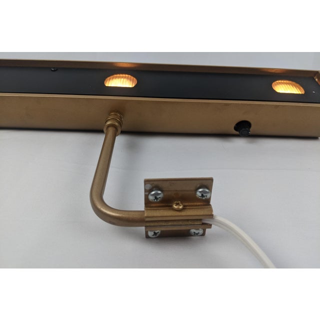 Metal Late 20th Century FineArtLight Masterpiece Gallery Series 18.5" Dimmable Picture Light, Adjustable Arm For Sale - Image 7 of 12