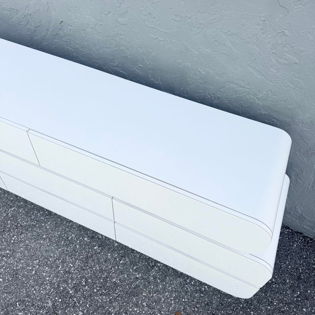 1980s Postmodern Galactic White Gloss Laminate Waterfall Dresser With Gold Accents For Sale - Image 5 of 9