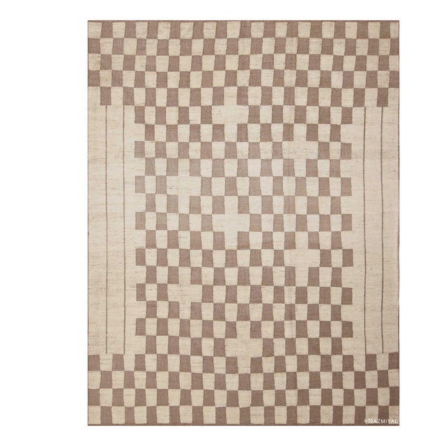 Nazmiyal Collection Checkboard Design Modern Area Rug For Sale