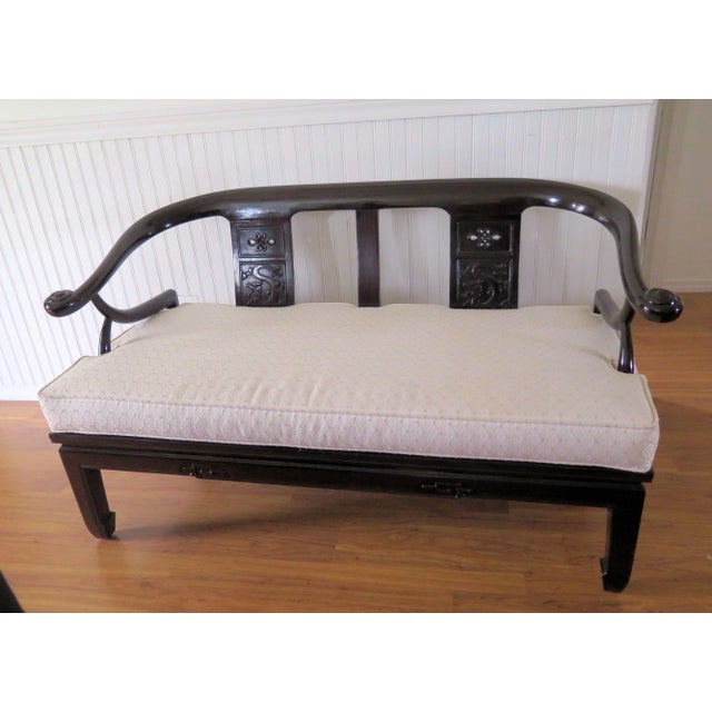 Chinoiserie James Mont 1950s Mid-Century Cherry Wood Settee/Bench. For Sale - Image 3 of 10