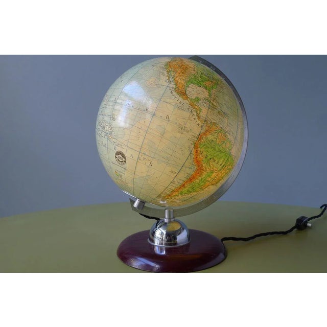 Vintage Illuminated Glass Topographical 24 cm Globe with Pagwood Base from JRO-Verlag, 1960s For Sale - Image 4 of 17