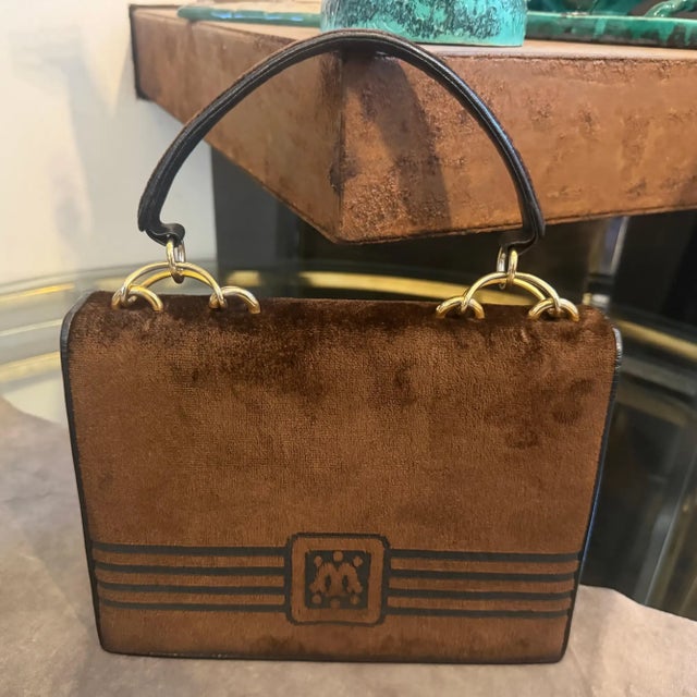 1980s 1980s Modern Brown Velvet and Leather Italian Hand-Bag by Morando For Sale - Image 5 of 17