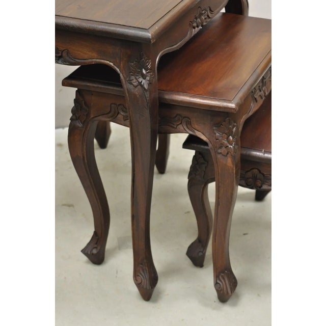 Vintage French Rococo Baroque Style Mahogany Nesting Side Tables - Set of 3 For Sale - Image 4 of 12