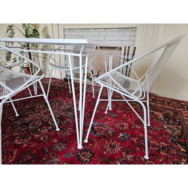 1960s 1960s Salterini Wrought Iron Mid Century Modern 5 Piece Radar Chairs and Table Set For Sale - Image 5 of 7