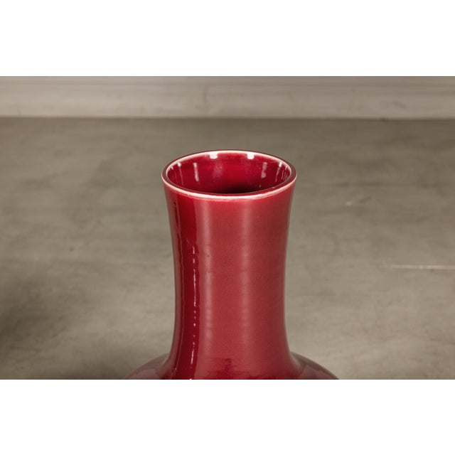 Ceramic Vintage Chinese Oxblood Porcelain Vase with Long Neck and Baluster Form For Sale - Image 7 of 16