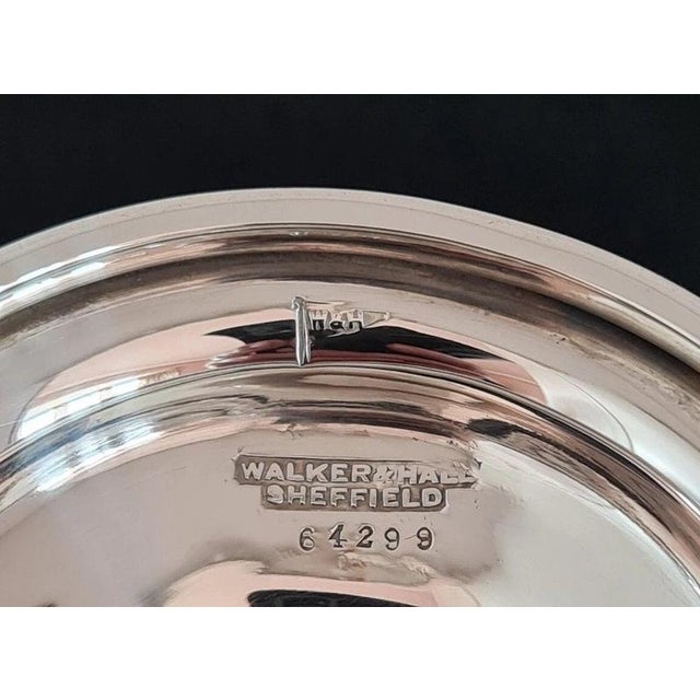 Sterling Silver Cake Stand from Walker & Hall, Sheffield, 1920 For Sale - Image 9 of 12