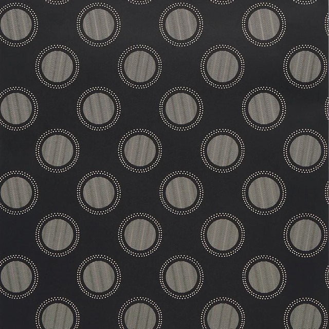 Not Yet Made - Made To Order Sample - Schumacher x Neisha Crosland Watermark Wallpaper in Black & White For Sale - Image 5 of 5