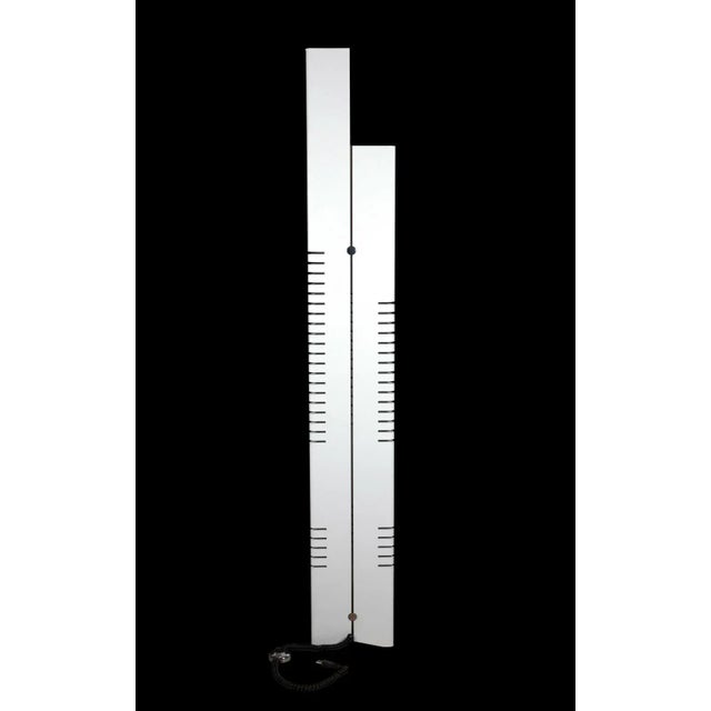 I Personaggi Floor Lamp in White Acrylic Glass by Lorenzo Carmellini and Federico Rezzonico for Tronconi, Italy, 1970s For Sale - Image 4 of 5