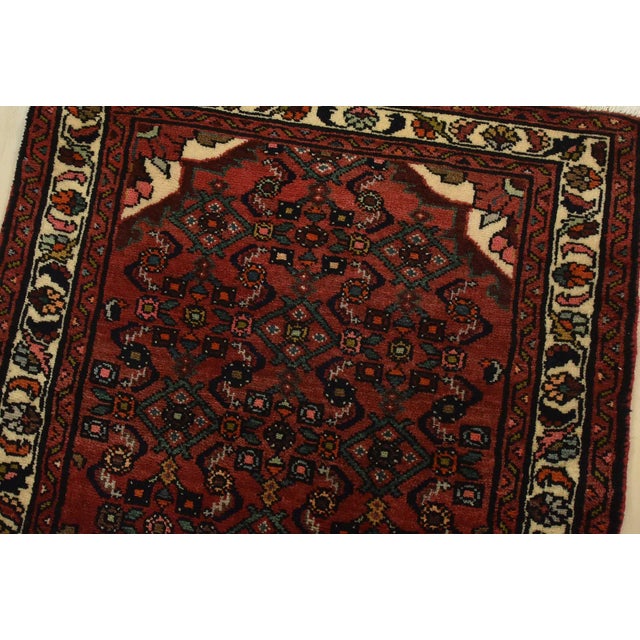 Hamedan Runner 2’7” X 9’4” Red Wool Vintage Tribal Hand-Knotted Rug For Sale In Philadelphia - Image 6 of 13