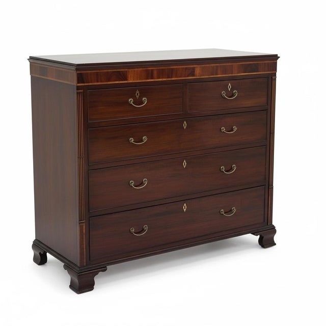 Brown 19th Century English William IV Flame Mahogany and Satinwood Scottish Chest For Sale - Image 8 of 9