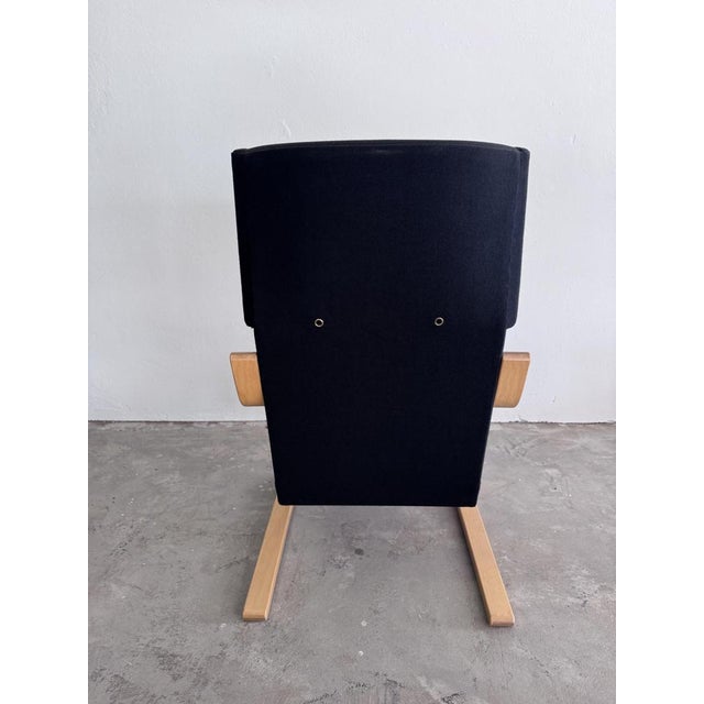 Black Mid-Century Model 36/401 Cantilever Chair in Birch and Black Fabric by Alvar Aalto for Artek, 1950s For Sale - Image 8 of 16
