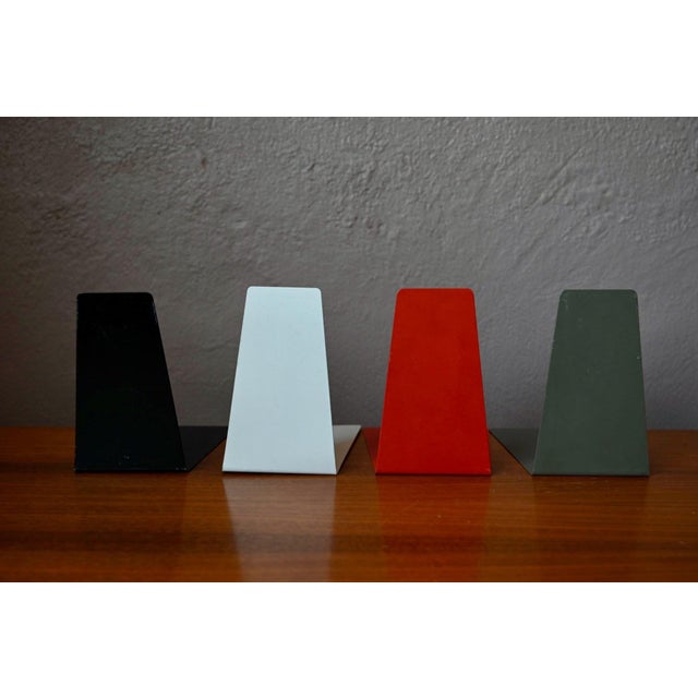 Minimalist Bookends in Lacquered Metal, 1960s, Set of 4 For Sale - Image 3 of 6